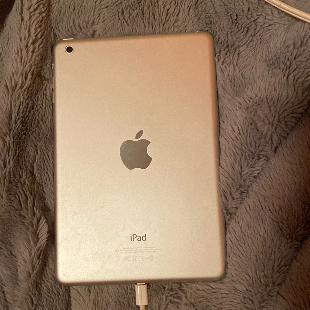 iPad cream color